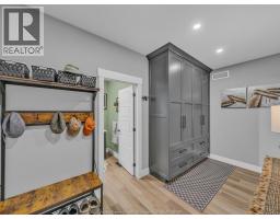 36 MANUEL COURT - 15