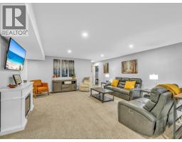36 MANUEL COURT - 27