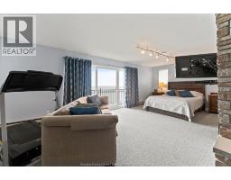 696 Old Tecumseh ROAD - 14