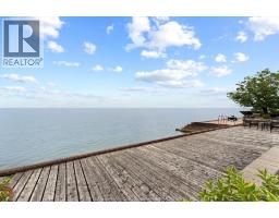696 Old Tecumseh ROAD - 21