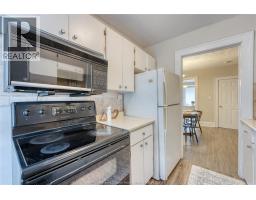 1422 WYANDOTTE STREET West - 20