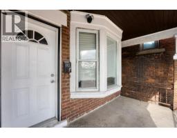 1422 WYANDOTTE STREET West - 3