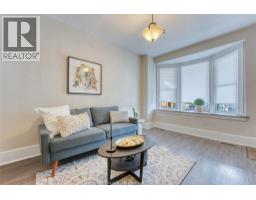 1422 WYANDOTTE STREET West - 6