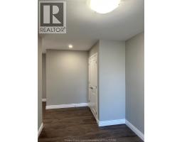8 BETTY COURT - 11