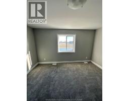 8 BETTY COURT - 16