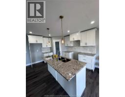 8 BETTY COURT - 4