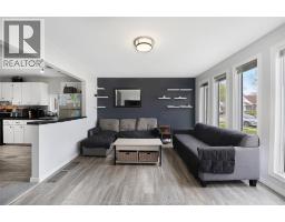 1159 FELIX AVENUE - 11