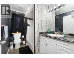 1159 FELIX AVENUE - 21