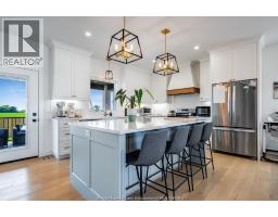 6 HEATHVIEW TRAIL - 12