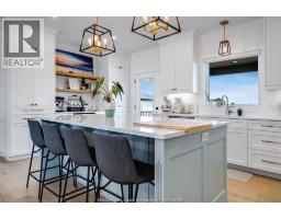 6 HEATHVIEW TRAIL - 17