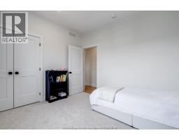 6 HEATHVIEW TRAIL - 25