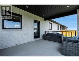 6 HEATHVIEW TRAIL - 45