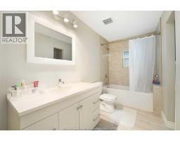 746 DOUGALL AVENUE - 17