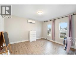 746 DOUGALL AVENUE - 18