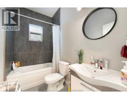 746 DOUGALL AVENUE - 31