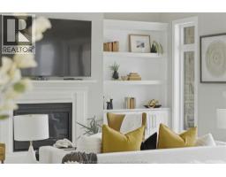 1094 ROSELAND DRIVE South - 16