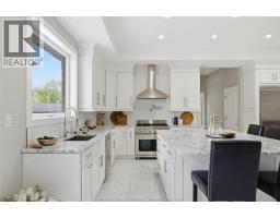 1094 ROSELAND DRIVE South - 21