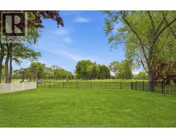 1094 ROSELAND DRIVE South - 6