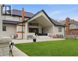 1094 ROSELAND DRIVE South - 8
