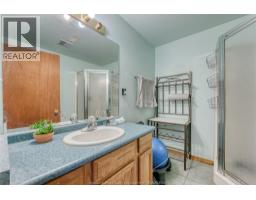 4340 ST. CLAIR AVENUE - 32