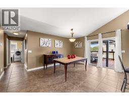 242 DONALD CRESCENT - 14