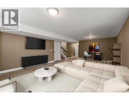 242 DONALD CRESCENT - 27