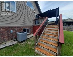 242 DONALD CRESCENT - 40