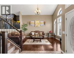 242 DONALD CRESCENT - 5