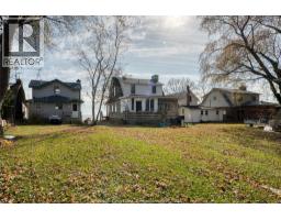 1049 HERITAGE ROAD - 35