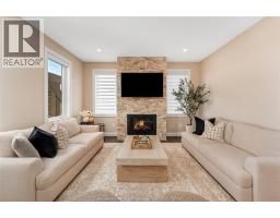 4523 ANDERSON - 16