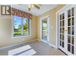 267 EAST PUCE - 22