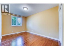 267 EAST PUCE - 27