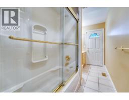 267 EAST PUCE - 31