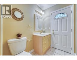 267 EAST PUCE - 32