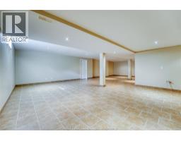 267 EAST PUCE - 40