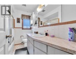 302 WEST PIKE CREEK ROAD - 16