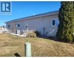 1 WILDER South UnitNo. MOBILE HOME ONLY - 4
