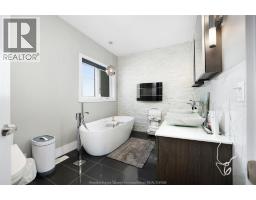 4395 Centre Lake - 15