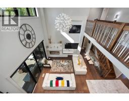 4395 Centre Lake - 17