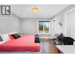 4395 Centre Lake - 19