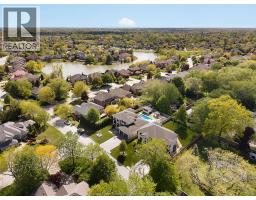 4395 Centre Lake - 34