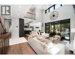 4395 Centre Lake - 6
