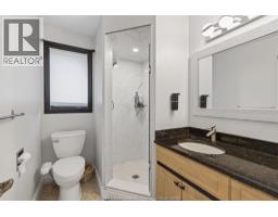 2821 Lionel - 12