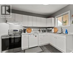 1056 GLADSTONE - 12