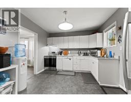 1056 GLADSTONE - 13