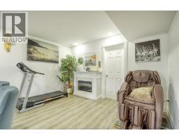 212 ADAMS AVENUE - 27