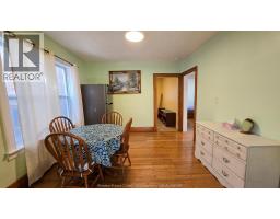 721-723 CAMPBELL AVENUE - 7
