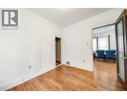 1153 GLADSTONE AVENUE - 24
