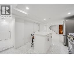 1153 GLADSTONE AVENUE - 40