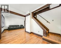 1153 GLADSTONE AVENUE - 7